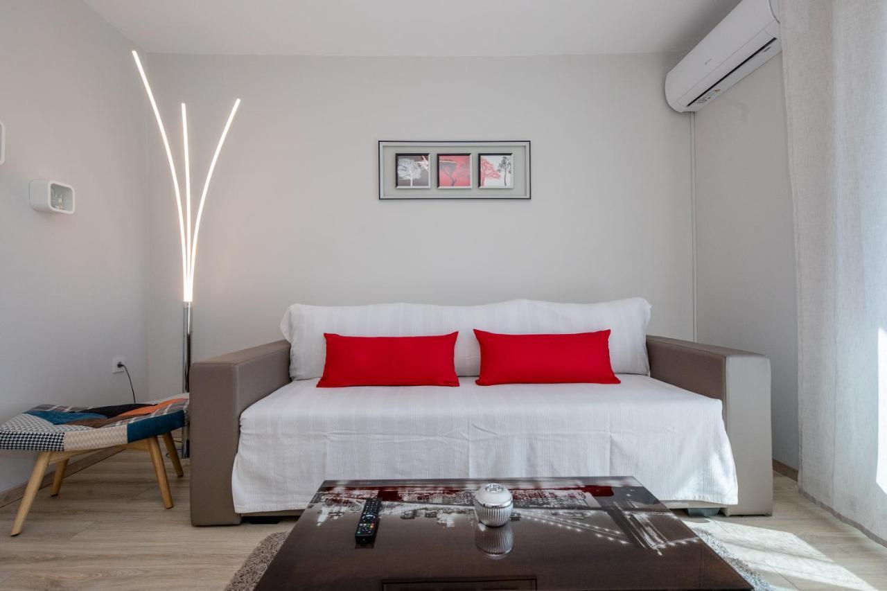 Apartments Luka 라브 외부 사진