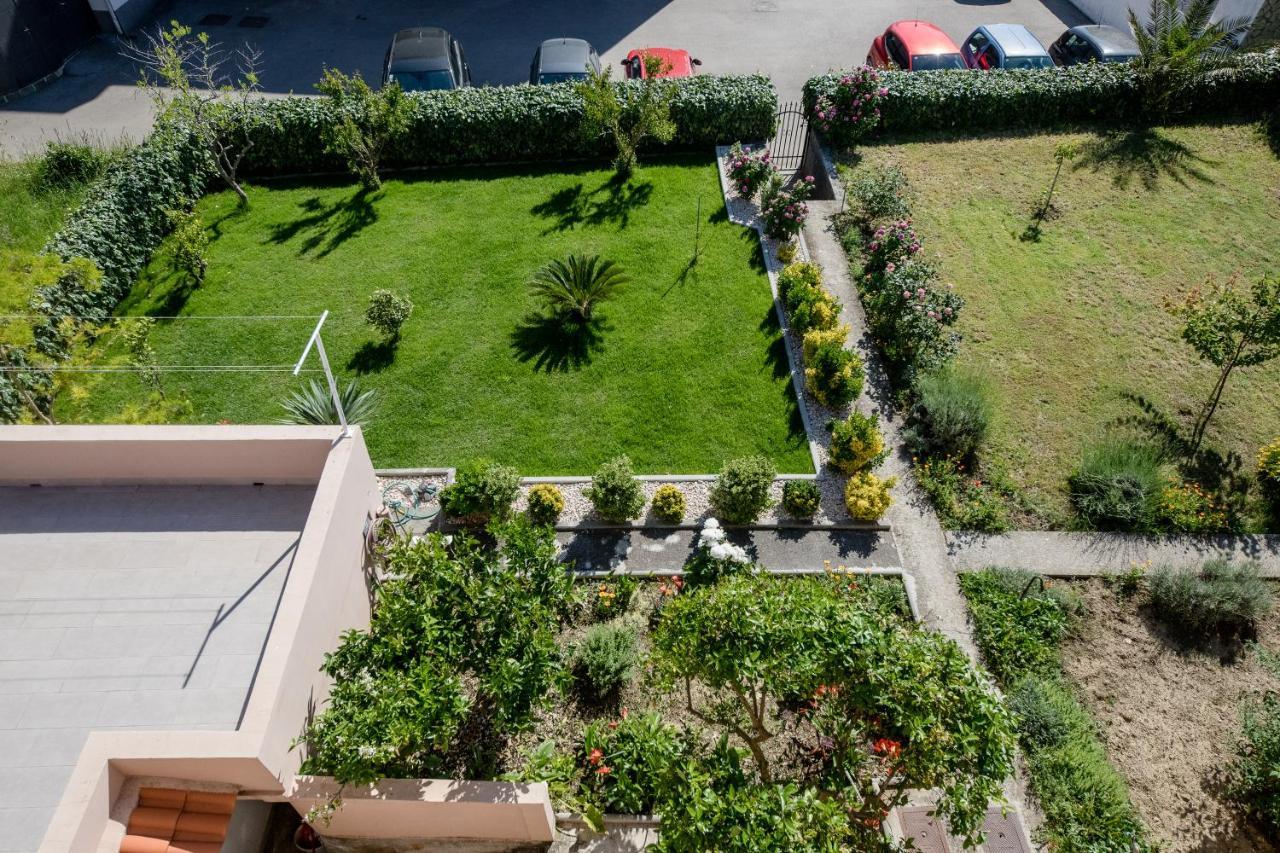 Apartments Luka 라브 외부 사진