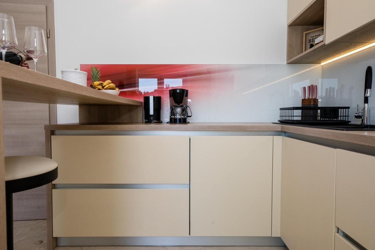 Apartments Luka 라브 외부 사진